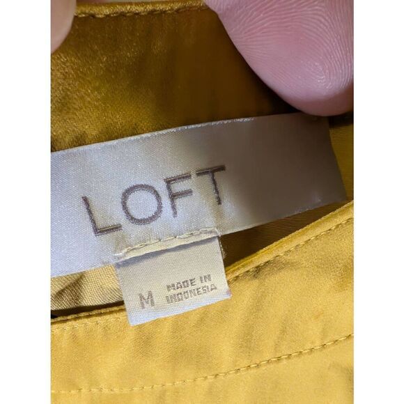 LOFT Gold BOHO long Sleeve Lightweight Gold Buttons blouse Women's Medium - Picture 3 of 6